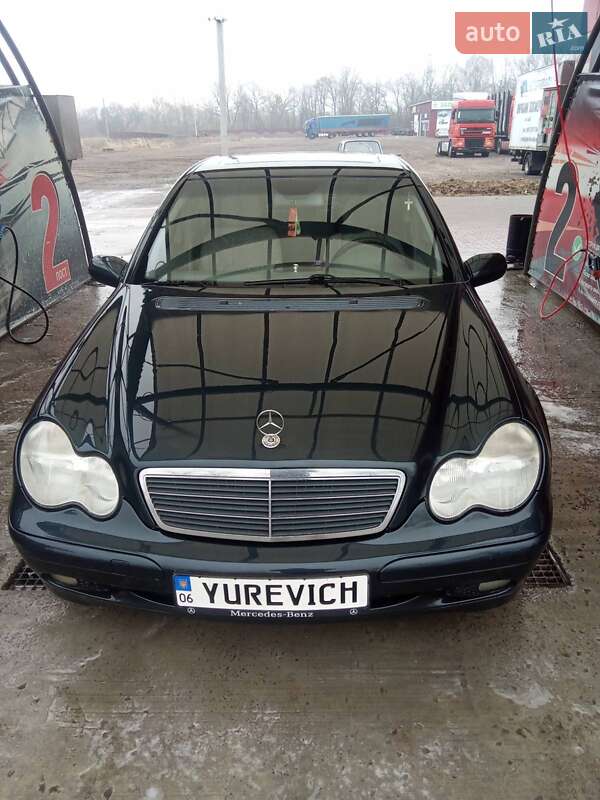 Mercedes-Benz C-Class 2001
