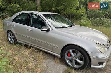 Седан Mercedes-Benz C-Class 2003 в 