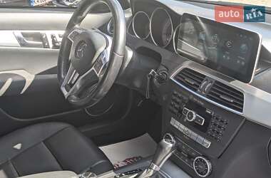 Седан Mercedes-Benz C-Class 2011 в 