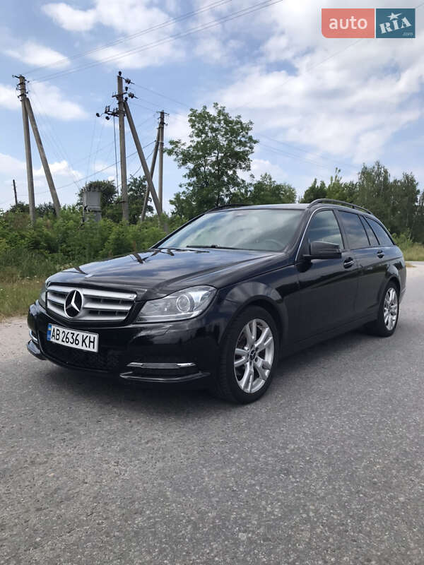Універсал Mercedes-Benz C-Class 2013 в Калинівці