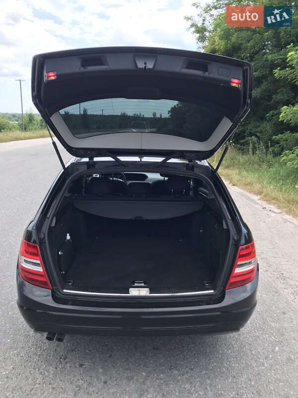 Універсал Mercedes-Benz C-Class 2013 в Калинівці