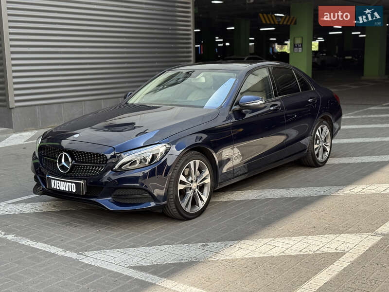 Седан Mercedes-Benz C-Class 2016 в Києві