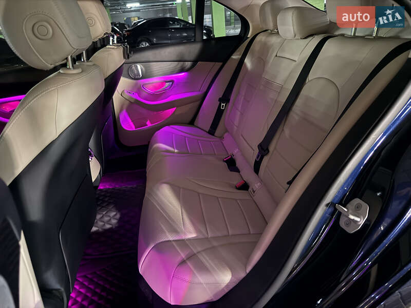 Седан Mercedes-Benz C-Class 2016 в Києві