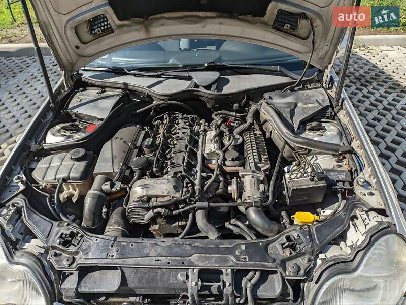 Универсал Mercedes-Benz C-Class 2003 в Тернополе