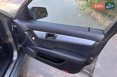 Седан Mercedes-Benz C-Class 2012 в 
