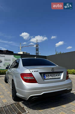 Седан Mercedes-Benz C-Class 2012 в 
