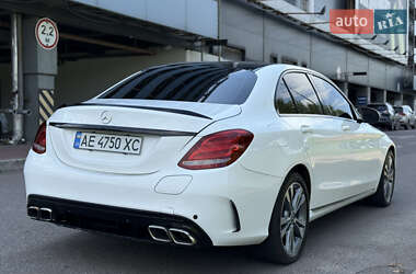 Седан Mercedes-Benz C-Class 2017 в 