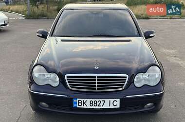 Седан Mercedes-Benz C-Class 2001 в 