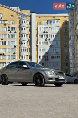 Седан Mercedes-Benz C-Class 2007 в 