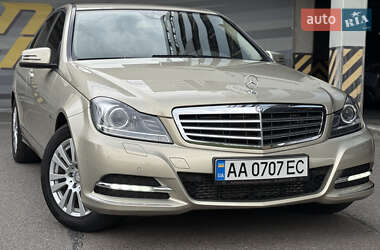 Седан Mercedes-Benz C-Class 2011 в Києві