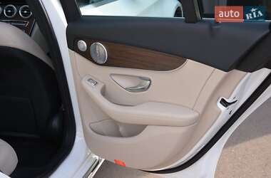 Седан Mercedes-Benz C-Class 2019 в 
