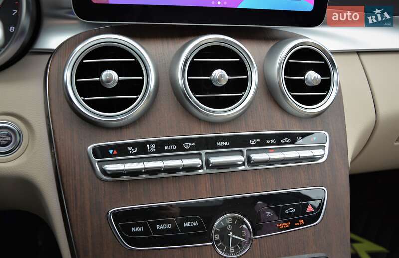 Седан Mercedes-Benz C-Class 2019 в Києві