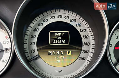 Седан Mercedes-Benz C-Class 2011 в 