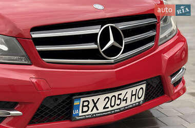 Седан Mercedes-Benz C-Class 2011 в 