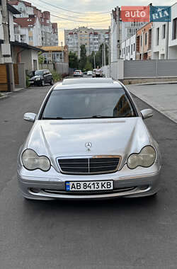 Седан Mercedes-Benz C-Class 2002 в 