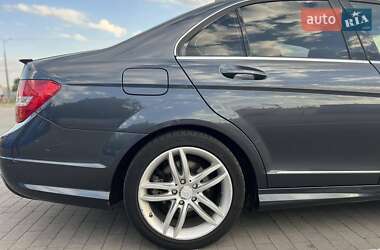 Седан Mercedes-Benz C-Class 2012 в 