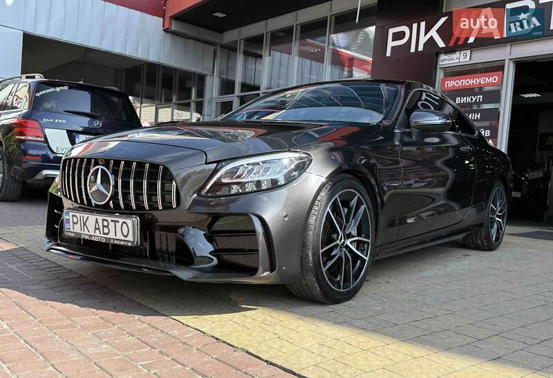 Купе Mercedes-Benz C-Class 2019 в Львове