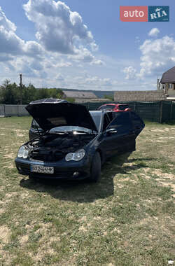 Универсал Mercedes-Benz C-Class 2004 в 