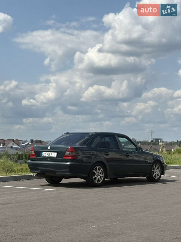 Седан Mercedes-Benz C-Class 1998 в Рівному