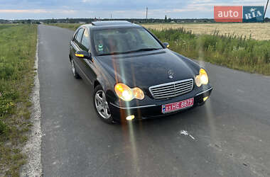 Седан Mercedes-Benz C-Class 2003 в 