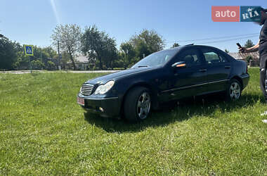 Седан Mercedes-Benz C-Class 2003 в 