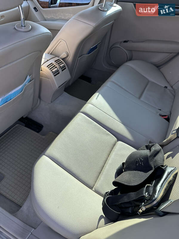 Седан Mercedes-Benz C-Class 2012 в Ивано-Франковске