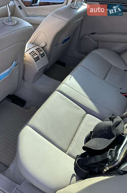 Седан Mercedes-Benz C-Class 2012 в 