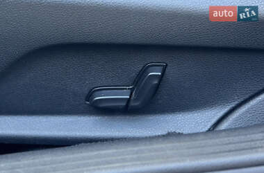 Седан Mercedes-Benz C-Class 2015 в 