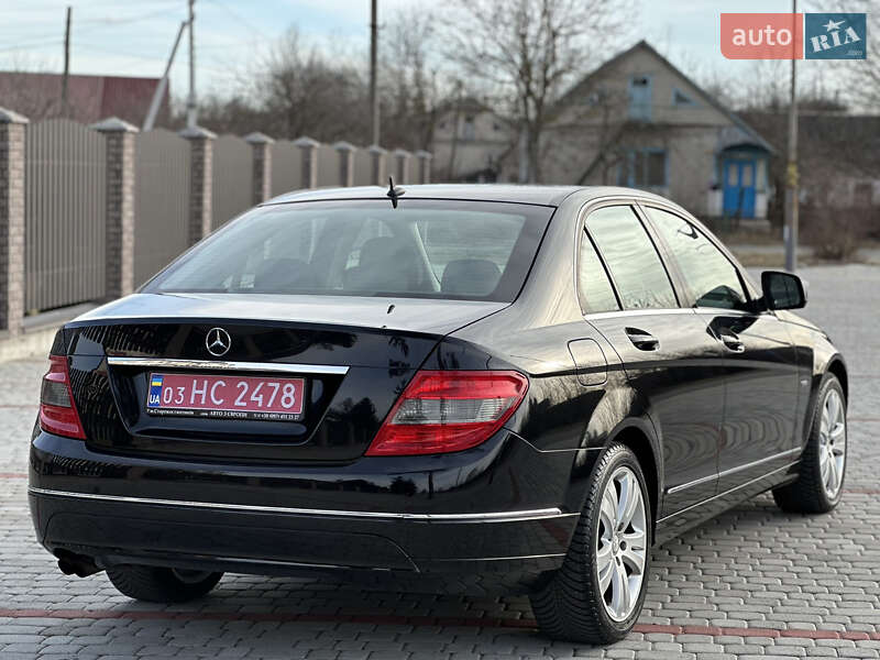 Седан Mercedes-Benz C-Class 2007 в Старокостянтинові
