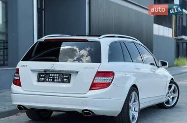 Универсал Mercedes-Benz C-Class 2009 в 