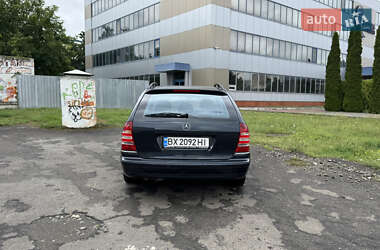 Универсал Mercedes-Benz C-Class 2004 в 