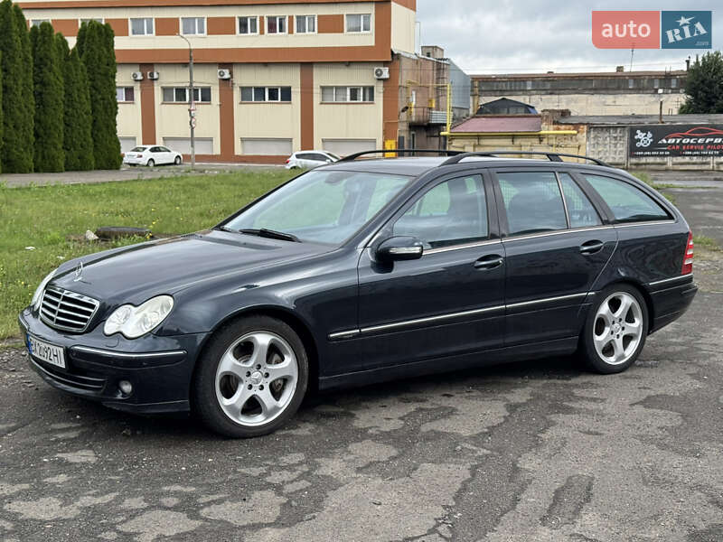Универсал Mercedes-Benz C-Class 2004 в 