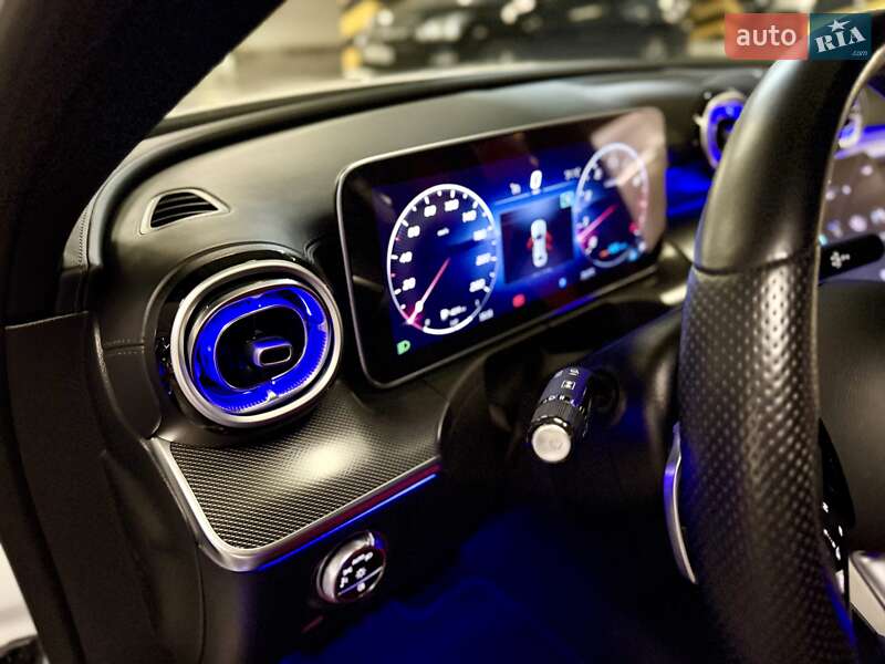 Седан Mercedes-Benz C-Class 2021 в Киеве