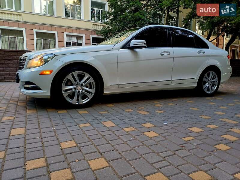 Седан Mercedes-Benz C-Class 2013 в Одесі
