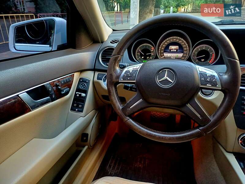 Седан Mercedes-Benz C-Class 2013 в Одесі
