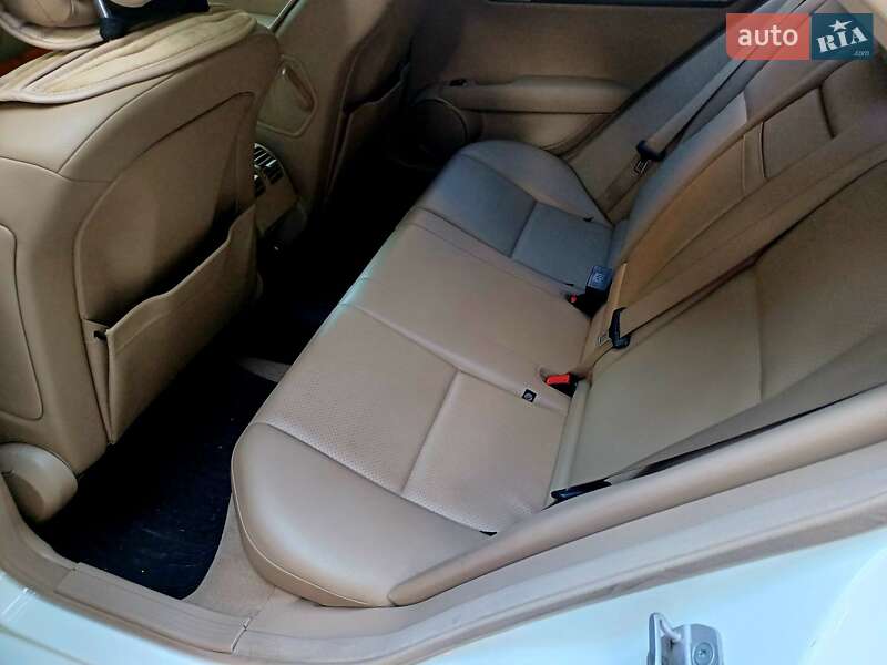 Седан Mercedes-Benz C-Class 2013 в Одесі
