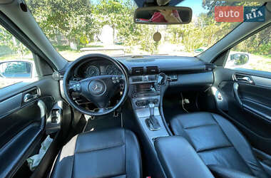 Універсал Mercedes-Benz C-Class 2004 в 