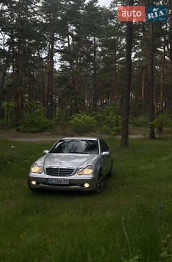 Седан Mercedes-Benz C-Class 2002 в 