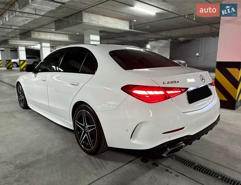 Седан Mercedes-Benz C-Class 2022 в Дніпрі
