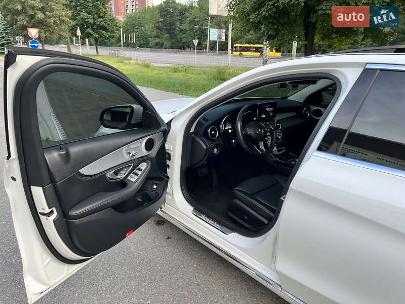 Седан Mercedes-Benz C-Class 2014 в Києві