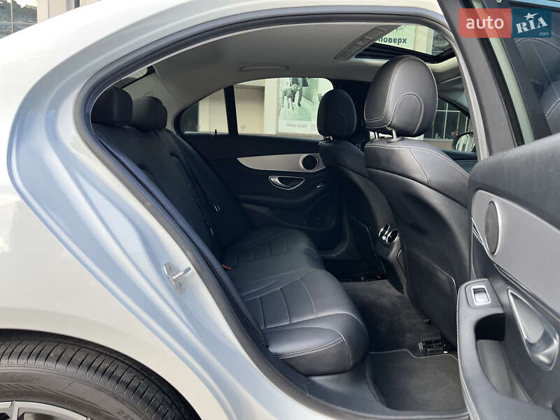Седан Mercedes-Benz C-Class 2014 в Києві
