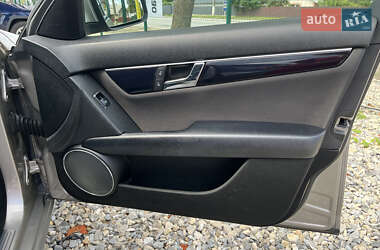 Седан Mercedes-Benz C-Class 2007 в 
