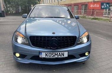 Седан Mercedes-Benz C-Class 2011 в 