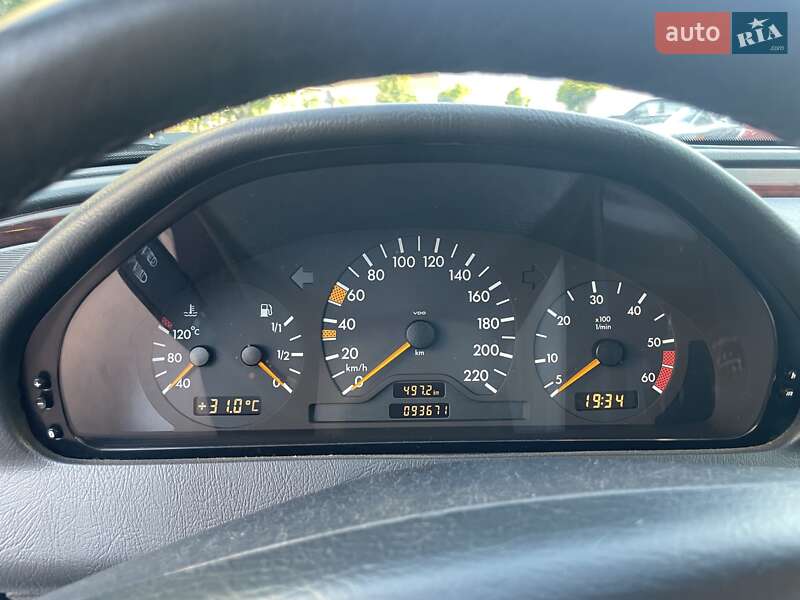 Седан Mercedes-Benz C-Class 1997 в Одесі