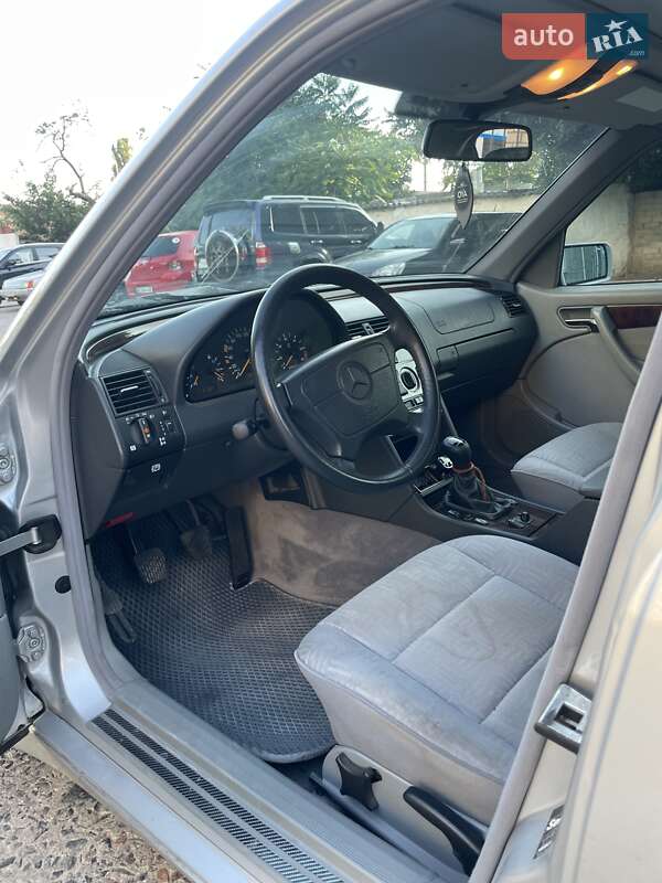 Седан Mercedes-Benz C-Class 1997 в Одесі