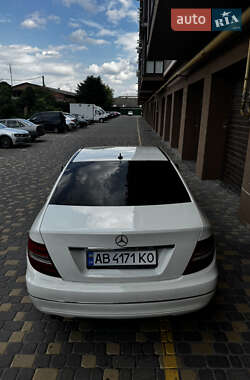 Седан Mercedes-Benz C-Class 2011 в 
