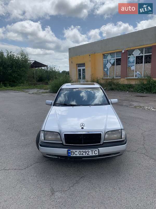 Седан Mercedes-Benz C-Class 1995 в Пустомытах