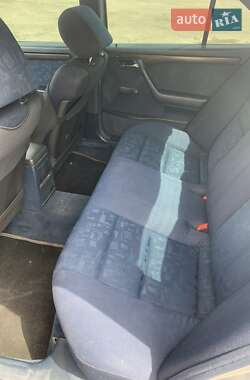 Седан Mercedes-Benz C-Class 1995 в 
