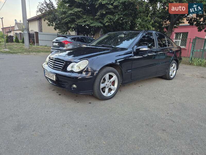 Седан Mercedes-Benz C-Class 2006 в Умані