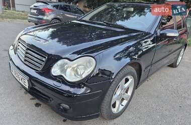 Седан Mercedes-Benz C-Class 2006 в 